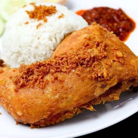 Nasi Lemak Chicken Fried
